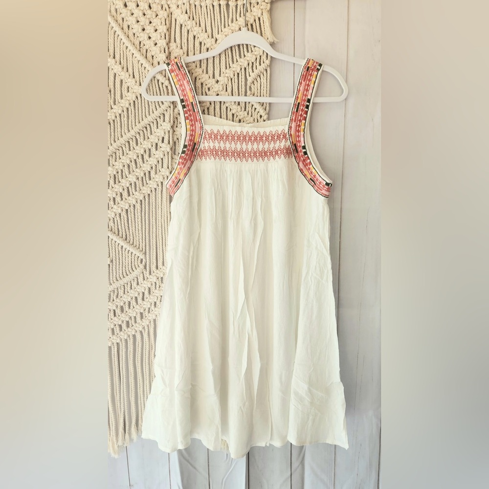 HUDSON GRAY Embroidered White  Dress